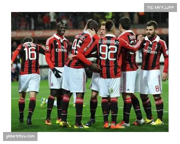 意甲焦点对决：佛罗伦萨3-5-1-1阵型解析对阵AC米兰战术布局